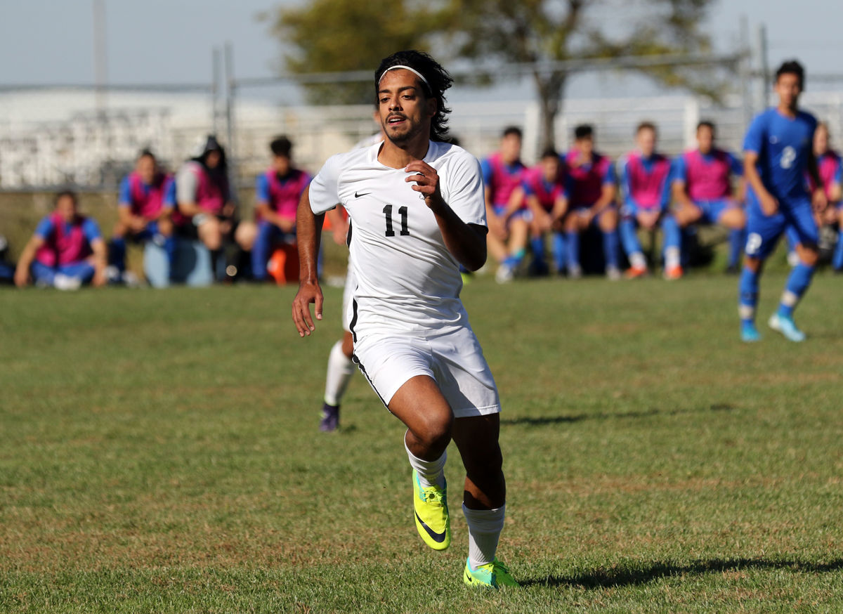 YC Mens Soccer vs Bethany (11).JPG